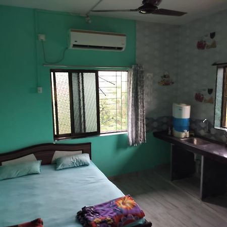 Gulmohar Cottages - Home Stay In Alībāg Exteriér fotografie