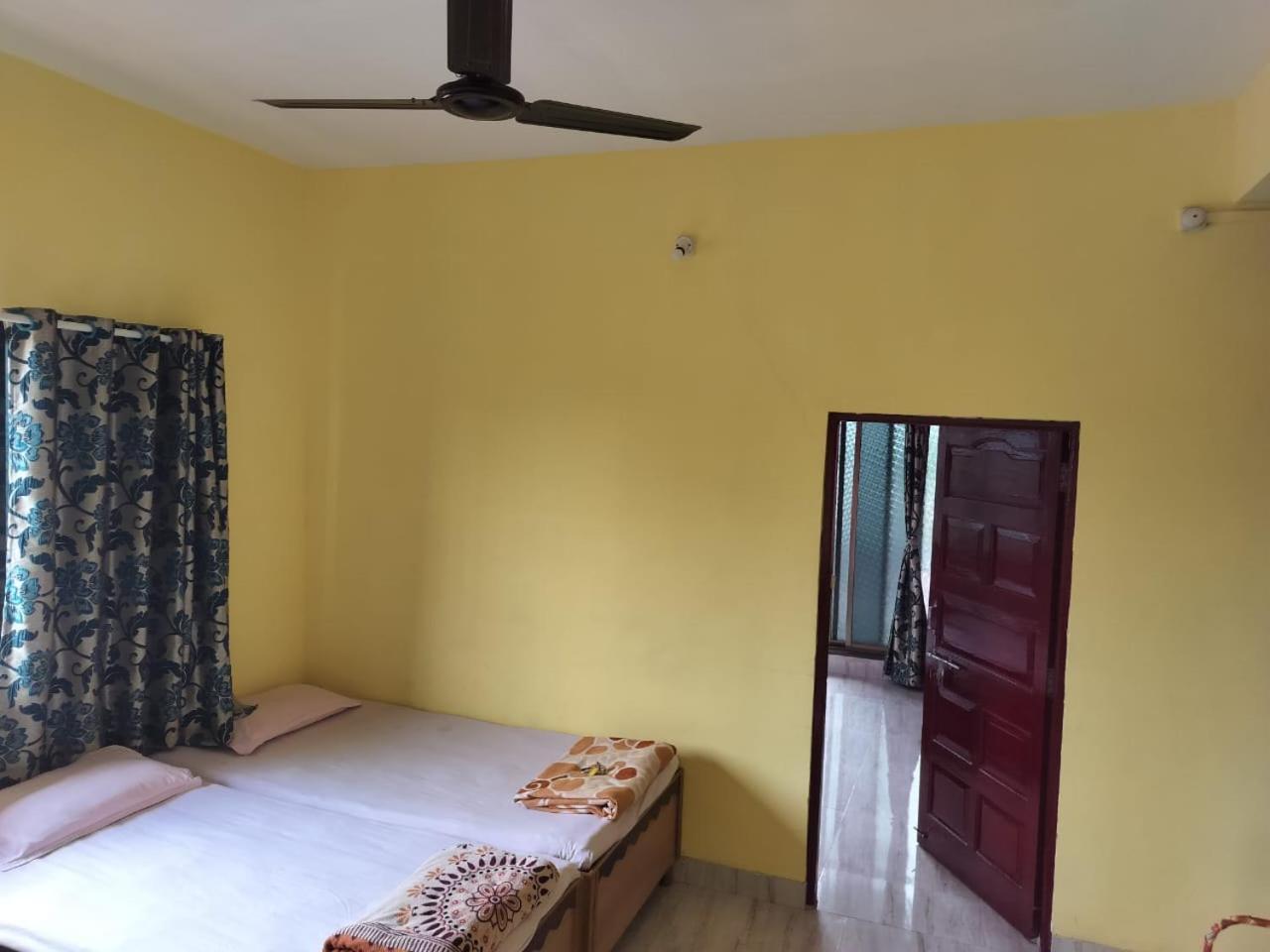 Gulmohar Cottages - Home Stay In Alībāg Exteriér fotografie
